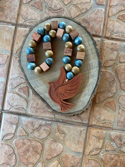 Kit para montar Colar Espírito Santo ✨