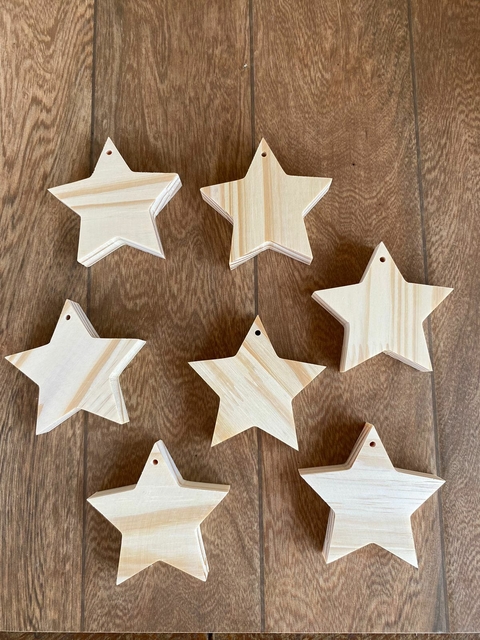 Pingente Estrela 8cm em Madeira Pinus para Decoração e Artesanato