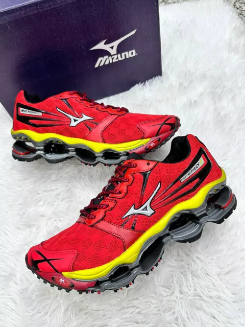 Mizuno Prophecy Pro 2