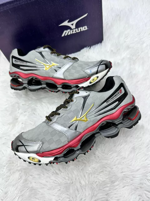 Mizuno Prophecy Pro 2