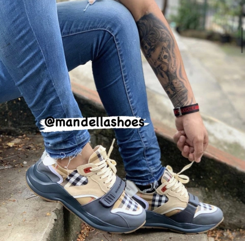 Tênis Burberry