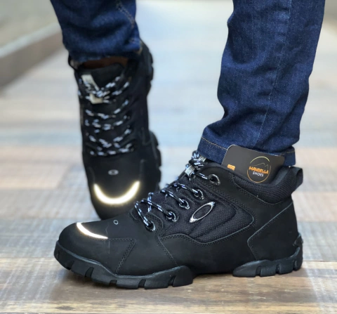 Halftrack Cano Alto Preta