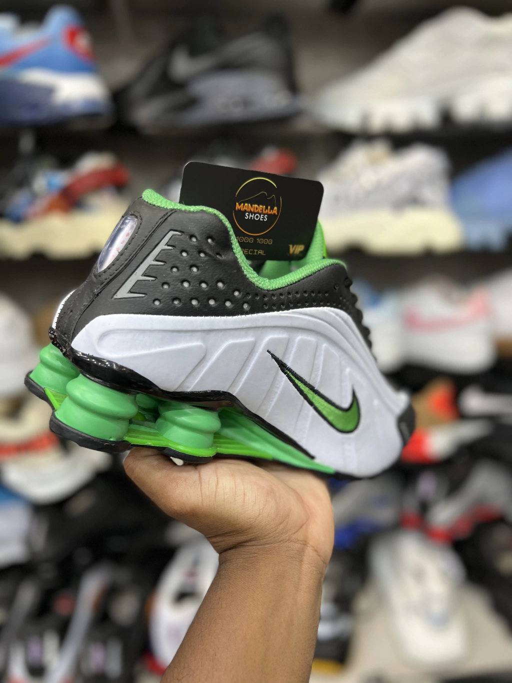 Nike Shox R4 Pr/Ver/Br - Mandella Shoes - Site Oficial