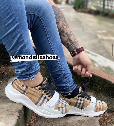 Tênis Burberry