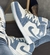 Nike Air Jordan Mid Jeans na internet