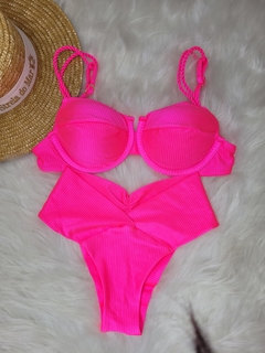 Sauipe Rosa Neon (peças promocionais não possuem troca)