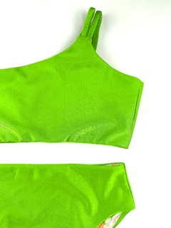 Conjunto Verde Neon na internet