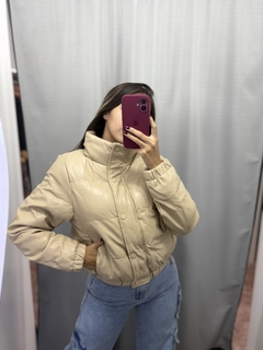 CAMPERA PUFFER BEIGE - comprar online