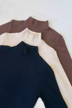 POLERA DARLON CORTA