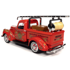 Miniatura Auto World Pickup Bombeiro C/ Figura Rat Fink 1/18 - Patoys