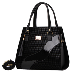 3379 MARIAN NEGRO