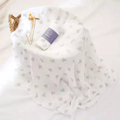 Swaddle Corações