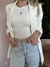 Calça wide leg jeans claro destroyed na internet