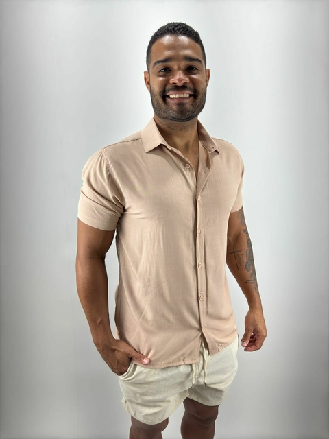 CAMISA VISCOLINHO NUDE GOLA TRADICIONAL - comprar online