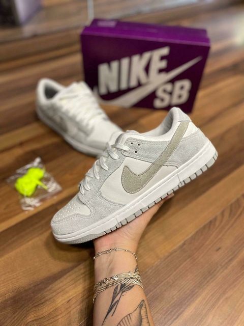 Zapatillas NIKE SB gris