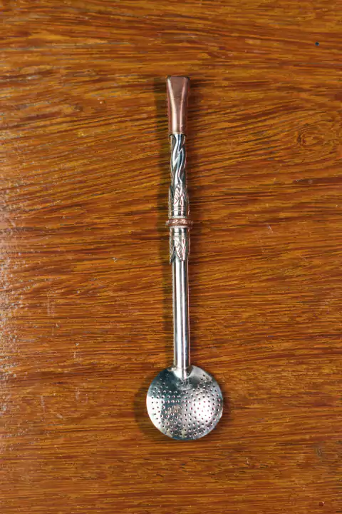 Bomba Alpaca - trabalhada polida (modelo 1)