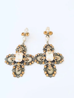 BRINCO CRUCIFIXO SUZI