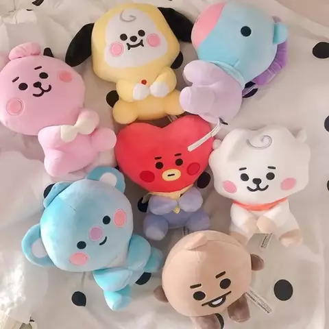 Conjunto de Pelúcias Chaveiros Mascotes - BTS