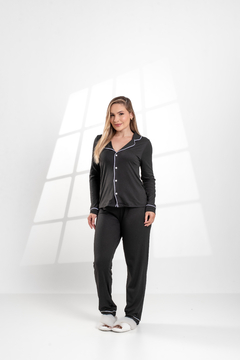 PIJAMA LONGO LISO PRETO - Revid Pijamas