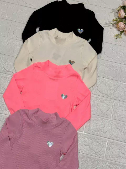 Blusa em ribana coração ref. 103