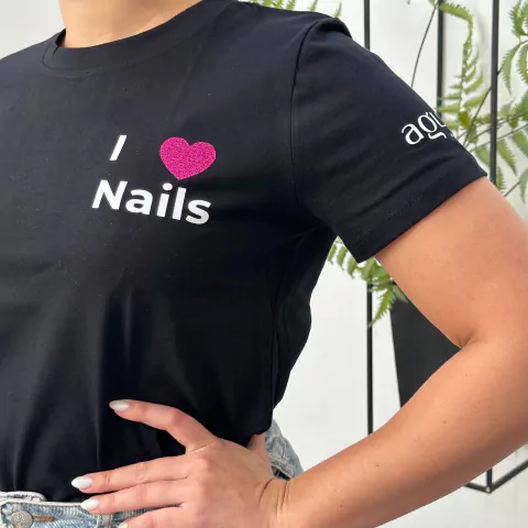 REMERA I LOVE NAILS