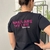 REMERA NO ME HABLES QUE ME DEMORO - Agus MR Nails
