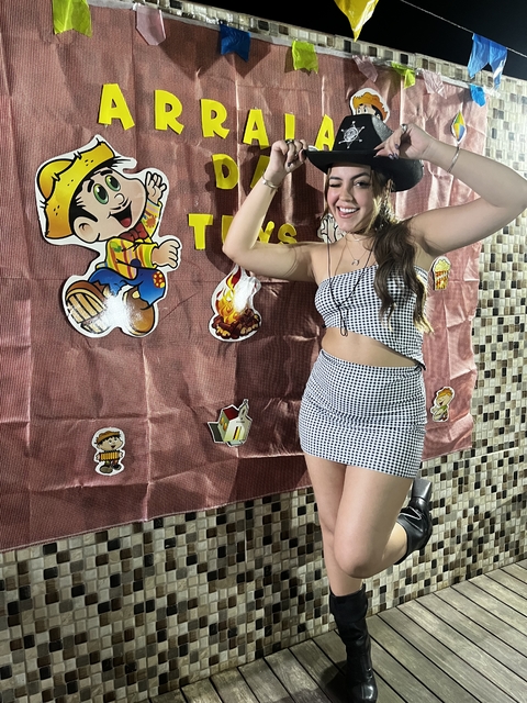 Conjunto junino