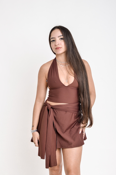 Cropped Agatha