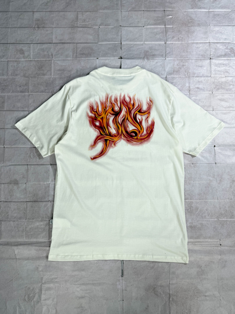 Camiseta Plano C Flames Off White - comprar online