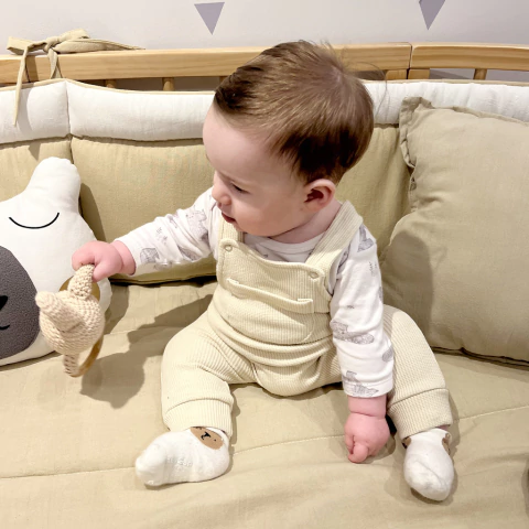 Jardinerito Largo Crema