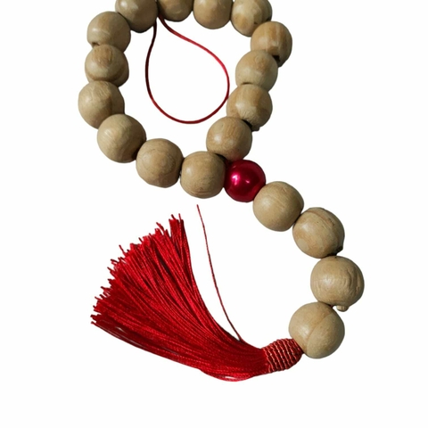 Colar de madeira vermelho e madeia crua 30 cm - Centro de mesa ou Presente Elegante