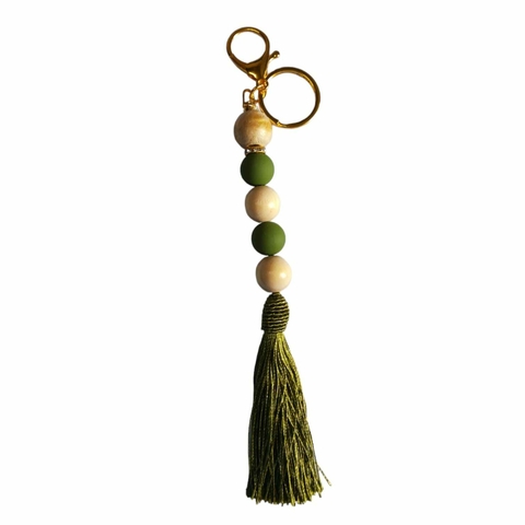 Chaveiro De Bolas De Madeira E Tassel 25cm. Cor Verde Oliva