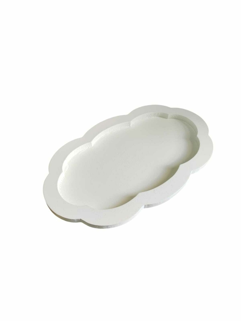 Nuvem Decorativa Em Pinus Pintada De Branco - 25x15x1,2cm