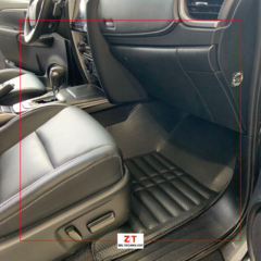 Toyota SW4 5 asientos ZT Cubre alfombras - WaxPower