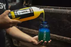 Vonixx V-Mol Shampoo Alcalino Desengrasante Concentrado 1.5l - comprar online