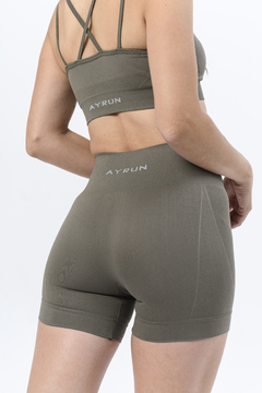 Calza Corta Seamless Vitality (verde oliva) - tienda online
