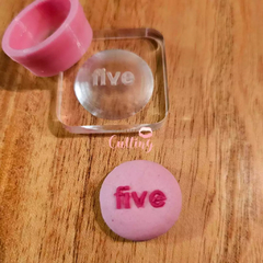 Imagen de MINI ESFERA NUMERO LETRAS INGLES