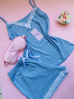 Pijama Marília - Azul Bebê - comprar online