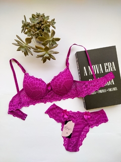 Conjunto Marília - Uva
