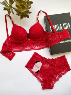 Conjunto Chanel - Vermelho na internet