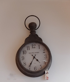 Reloj Grand Hotel