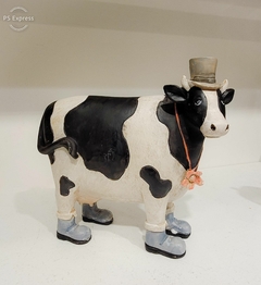 Vaca con sombrero