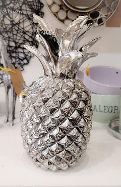 Piña Plateada 19cm - comprar online