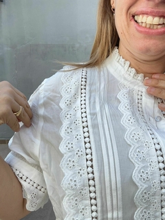 Banner de la categoría Camisas y Blusas