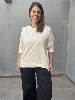 Buzo Woman en internet
