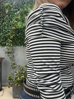 Remera Pekin en internet