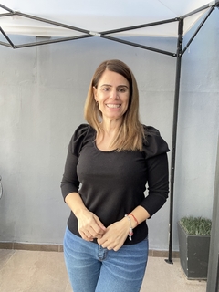Remera Sarina en internet