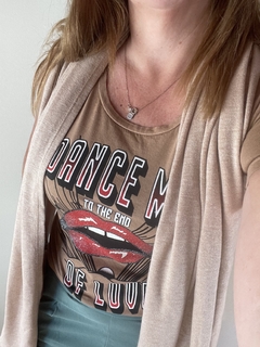 Remera Beso - comprar online