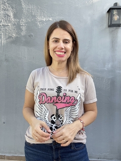 Remera Dancing Guitarra