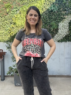 Remera Cherries print nevada